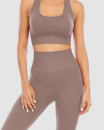 Customized Seamless Active Wear Gym Yoga Bra & Women Leggings LW-001