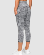 Women's High-Waisted Capri Yoga Leggings with Pockets LW-044 - Image 2